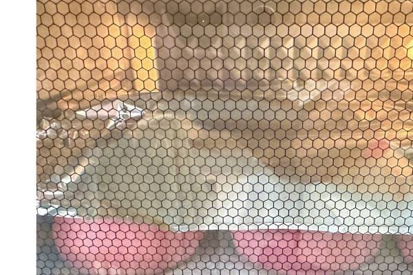 11.烤箱先預熱180度，180度烤5分鐘，蓋上鋁箔紙，再烤180度15分鐘出爐，放置凉架完成。